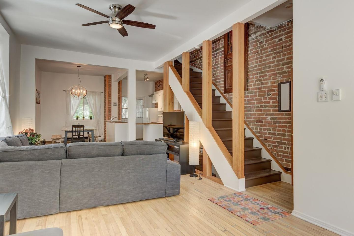 Perfect For Groups Big Livingroom 2 Backyard 3Br Montréal Exteriör bild